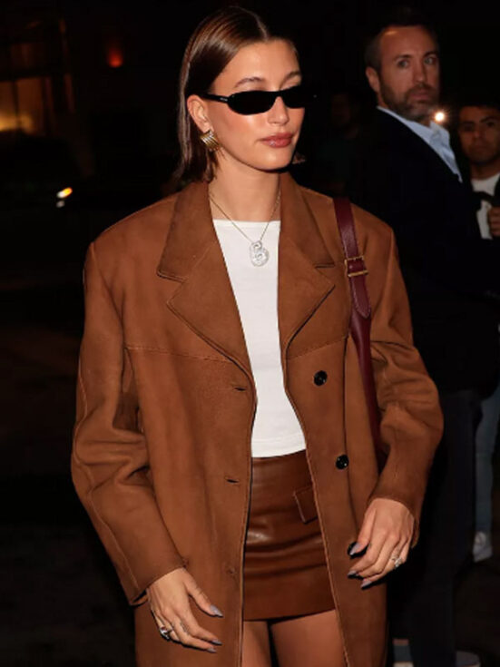 Hailey Bieber Brown Blazer - Amazing Outfit