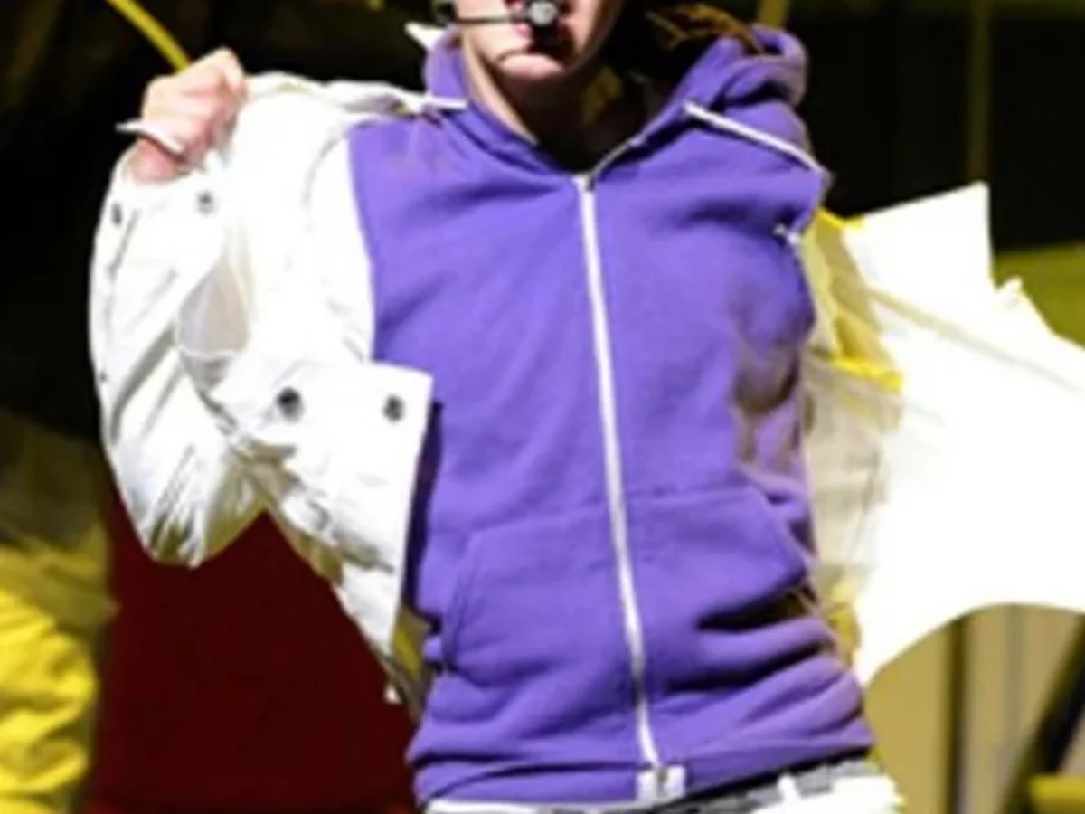 Justin bieber purple jacket hotsell